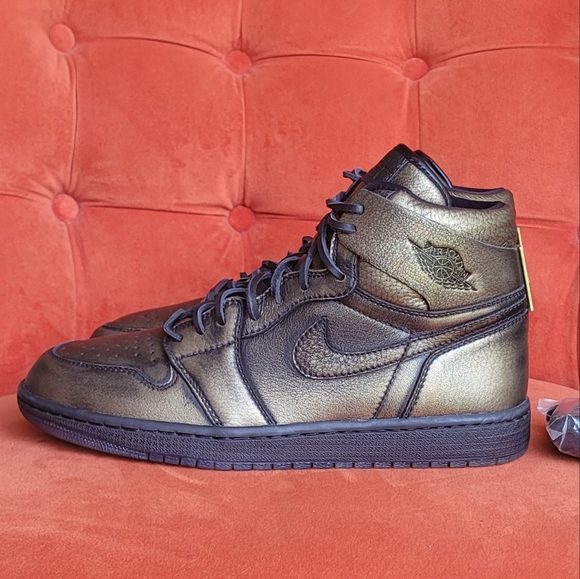 Air Jordan 1 Retro High 'Wings' AA2887-035  Sneaker Men's Size 9.5 - Picture 7 of 16